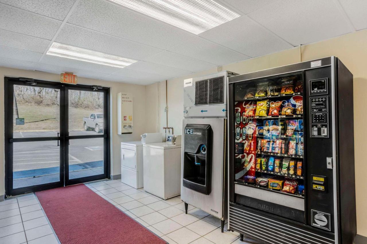 Quality Inn Enola - Harrisburg Extérieur photo