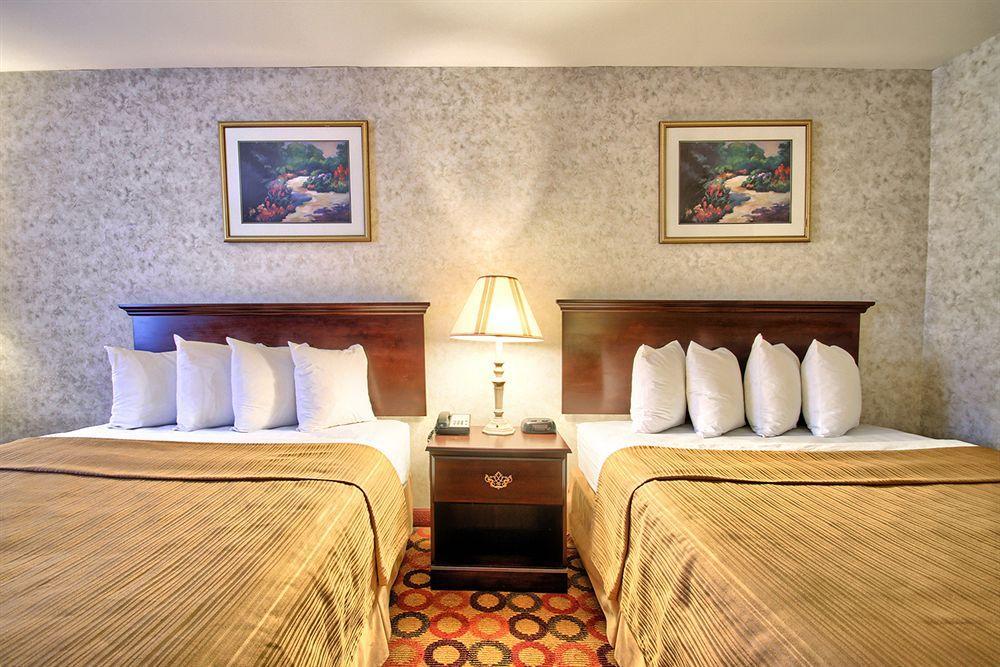 Quality Inn Enola - Harrisburg Extérieur photo