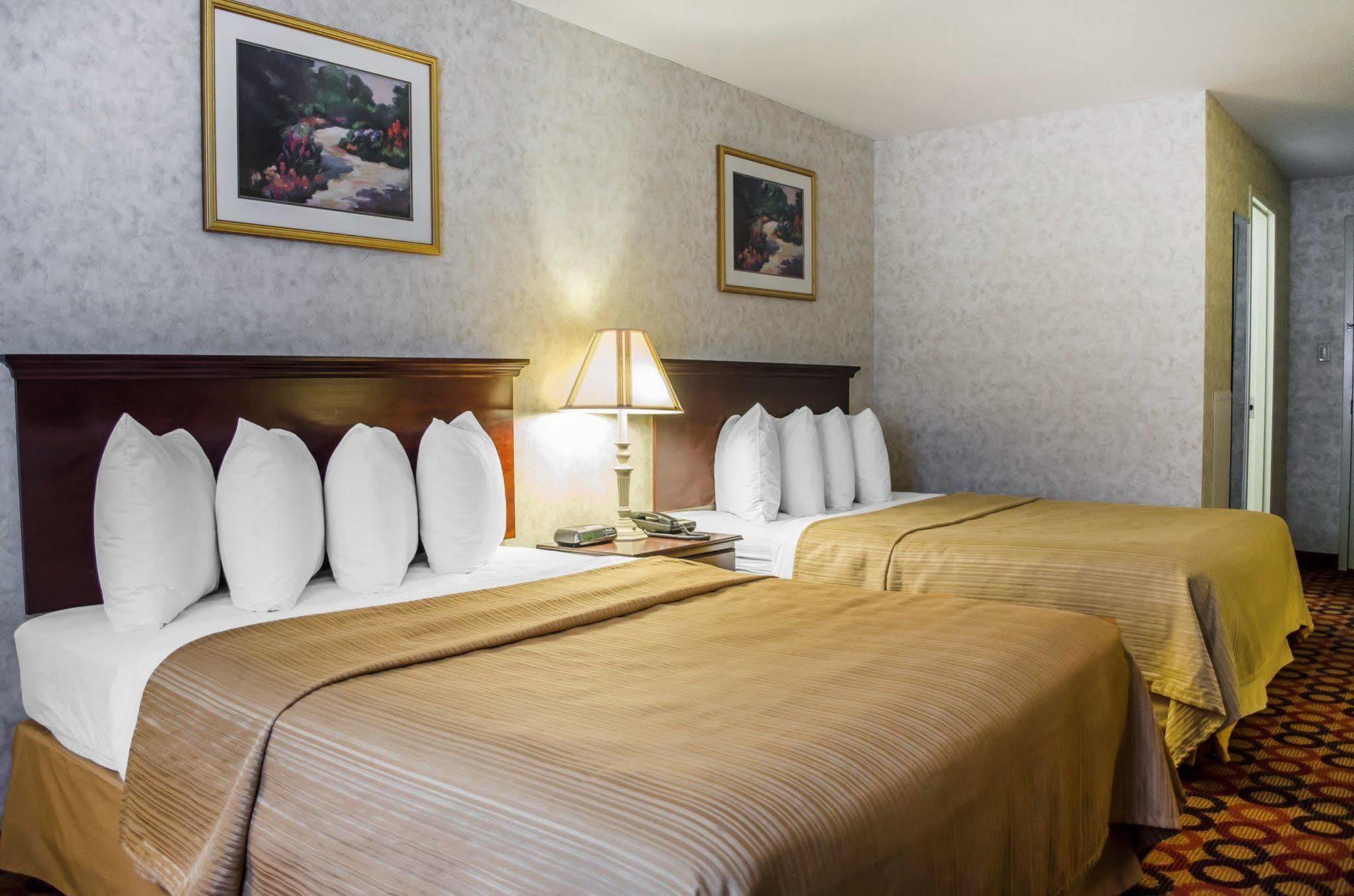 Quality Inn Enola - Harrisburg Extérieur photo
